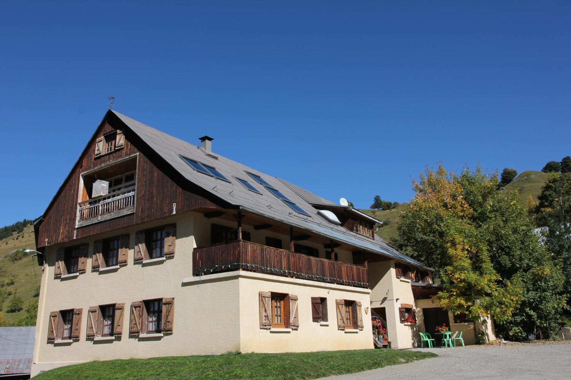 Guest House Chalet Saint Roch Albiez-Montrond Exterior foto